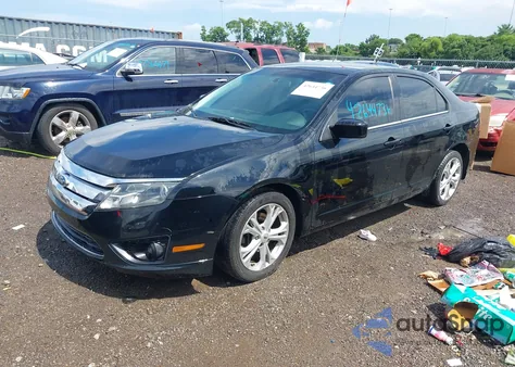 2012 Ford Fusion Se from USA, damaged, VIN 3FAHP0HAXCR152180